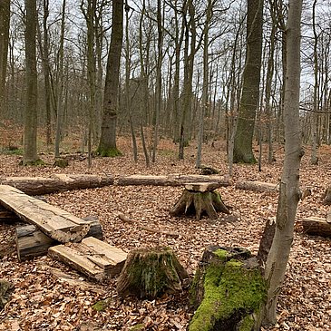 Kreativer Rastplatz entlang der Strecke