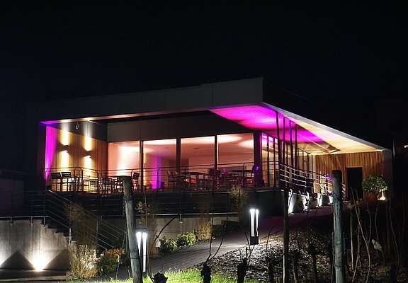 Weingut Brixius bei Nacht