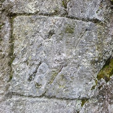 Jahreszahl im Felsen