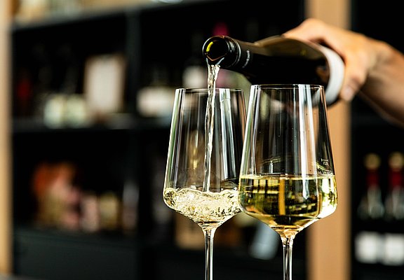 Weingenuss im Weingut Kiebel