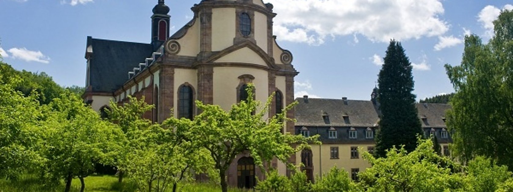 Das Kloster Himmerod wurde von den Zisterziensern gegründet.