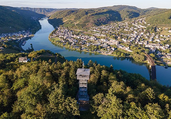 Mosel - Prinzenkopfturm -Alf - Bullay -Doppelstockbrücke