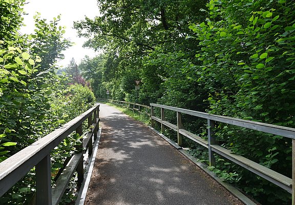 Streckenabschnitt bei Maring-Noviand