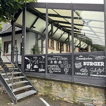 öffentliche Toiletten Zugang Moselparkplatz