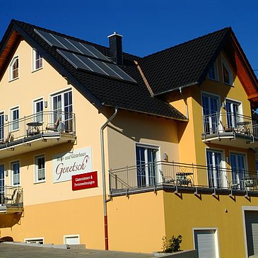 Gästehaus Wein- und Gästehaus Genetsch Lieser Mose