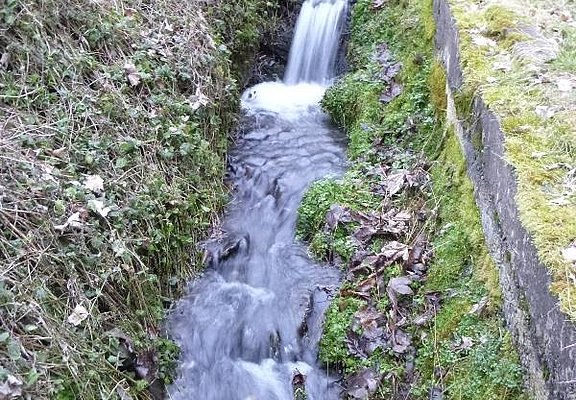 Bach im Kallenfelstal